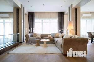 Дом 600м&sup2;, 2-этажный, участок 19 сот.  