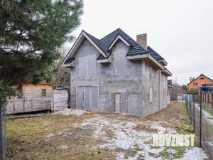 Коттедж 260м&sup2;, 2-этажный, участок 7 сот.  