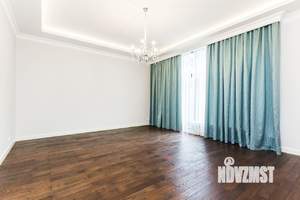 Дом 450м², 2-этажный, участок 6 сот.  