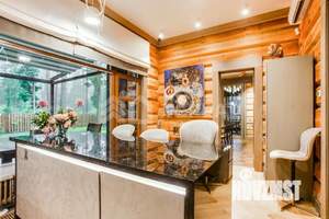 Дом 450м², 2-этажный, участок 100 сот.  