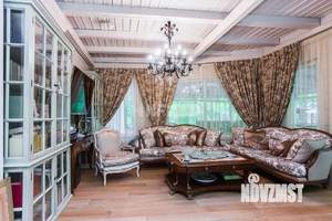 Дом 450м², 2-этажный, участок 55 сот.  