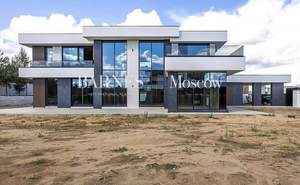 Дом 430м², 2-этажный, участок 16 сот.  