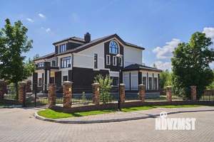 Дом 700м², 4-этажный, участок 24 сот.  