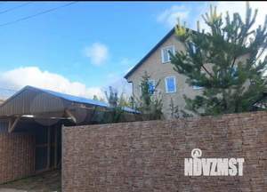 Дом 400м², 4-этажный, участок 8 сот.  