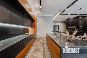 Коттедж 540м², 2-этажный, участок 25 сот.  