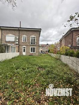 Таунхаус 187м&sup2;, 3-этажный, участок 4 сот.  