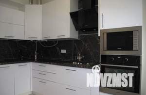 Таунхаус 150м², 3-этажный, участок 1 сот.  