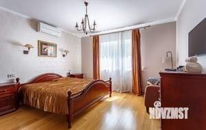 Дом 120м², 2-этажный, участок 7 сот.  