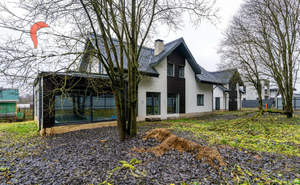 Дом 245м&sup2;, 2-этажный, участок 7 сот.  