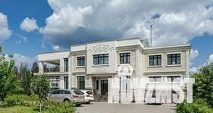 Дом 1200м², 3-этажный, участок 25 сот.  