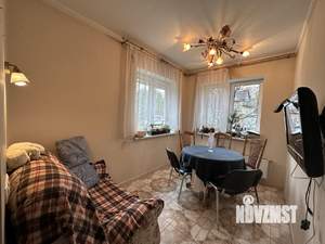 Коттедж 210м², 3-этажный, участок 12 сот.  