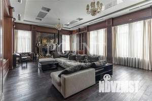 Коттедж 600м², 2-этажный, участок 20 сот.  