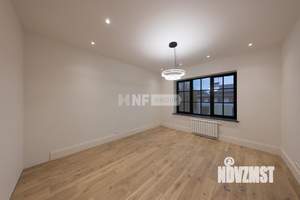 Коттедж 650м², 2-этажный, участок 18 сот.  