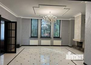 Дом 450м², 3-этажный, участок 12 сот.  