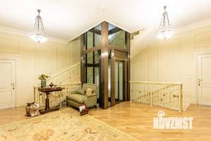 Дом 650м², 3-этажный, участок 20 сот.  