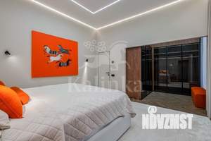 Дом 250м&sup2;, 2-этажный, участок 6 сот.  