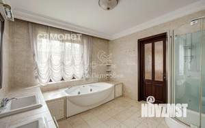 Коттедж 450м², 3-этажный, участок 37 сот.  