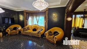 Коттедж 325м², 3-этажный, участок 12 сот.  