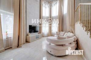 Дом 454м², 3-этажный, участок 15 сот.  