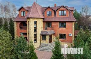 Дом 400м², 2-этажный, участок 35 сот.  