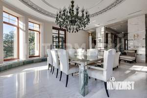 Коттедж 1400м², 3-этажный, участок 23 сот.  