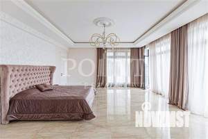 Коттедж 1660м², 2-этажный, участок 25 сот.  