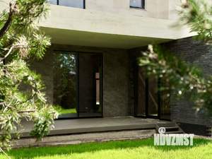 Дом 393м², 2-этажный, участок 8 сот.  