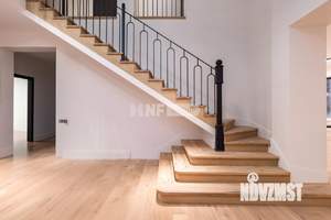 Коттедж 650м², 2-этажный, участок 18 сот.  