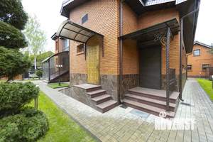 Коттедж 540м², 4-этажный, участок 12 сот.  