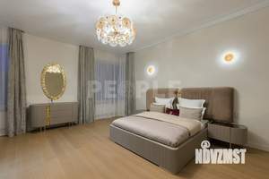 Дом 250м², 2-этажный, участок 10 сот.  