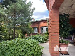Коттедж 2700м², 3-этажный, участок 66 сот.  