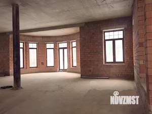 Коттедж 1278м², 2-этажный, участок 23 сот.  
