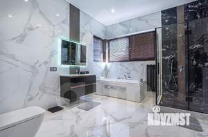 Дом 590м², 2-этажный, участок 15 сот.  