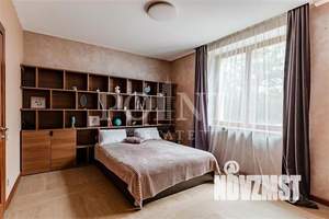 Коттедж 650м², 3-этажный, участок 40 сот.  