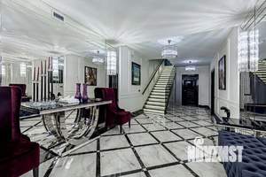 Дом 1500м², 3-этажный, участок 13 сот.  