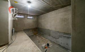 Дом 430м&sup2;, 2-этажный, участок 10 сот.  