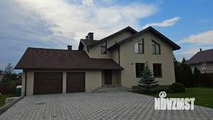 Дом 400м², 2-этажный, участок 15 сот.  