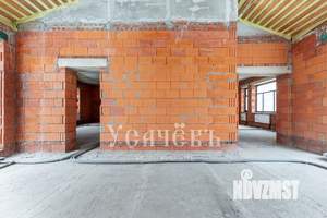 Дом 258м&sup2;, 2-этажный, участок 842 сот.  