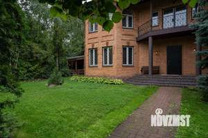 Дом 370м², 2-этажный, участок 12 сот.  