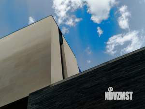 Дом 393м², 2-этажный, участок 8 сот.  