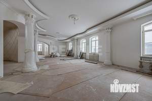 Дом 1295м², 4-этажный, участок 59 сот.  