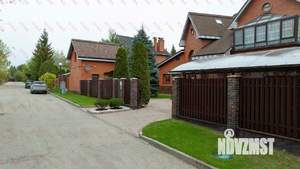 Дом 537м², 3-этажный, участок 12 сот.  