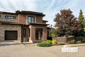 Дом 259м², 2-этажный, участок 6 сот.  