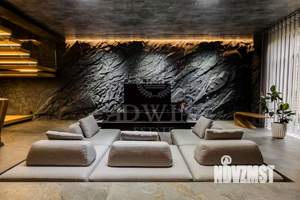 Дом 289м², 3-этажный, участок 4 сот.  