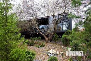 Коттедж 225м&sup2;, 1-этажный, участок 11 сот.  