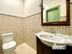 Коттедж 600м², 3-этажный, участок 18 сот.  