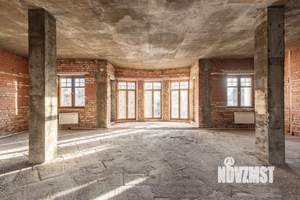 Дом 600м², 3-этажный, участок 19 сот.  