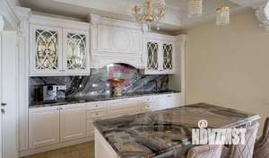 Дом 1667м², 2-этажный, участок 25 сот.  