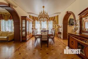 Коттедж 490м², 2-этажный, участок 12 сот.  