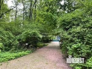 Дом 1110м², 3-этажный, участок 60 сот.  